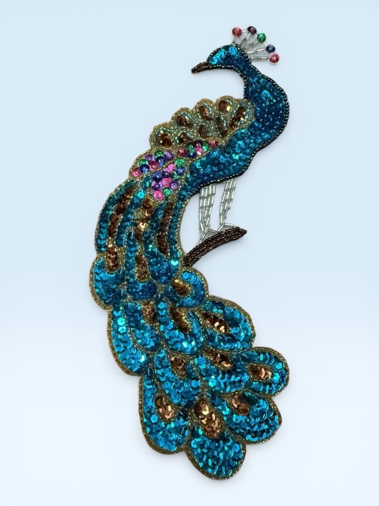Jewelry - Vintage Turquoise Peacock Sequin & Beaded Appliqué Brooch